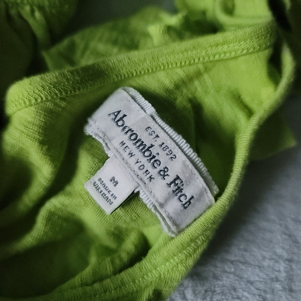 Abercrombie Ruffled Top - Picture 7 of 9